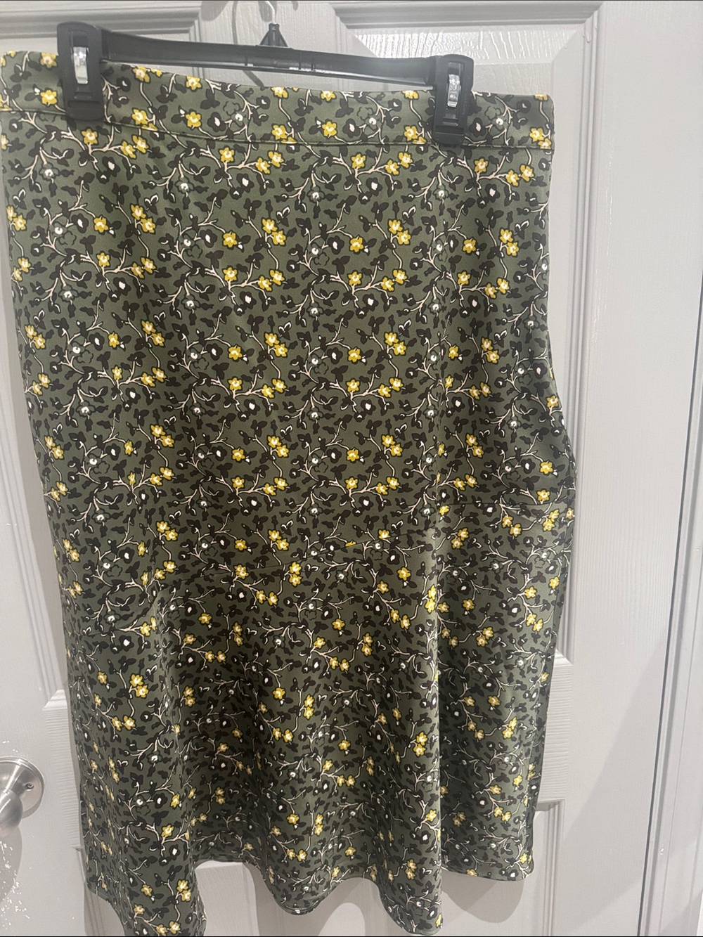 Ann Taylor Factory Olive Green A-Line Skirt with Yellow Floral Print